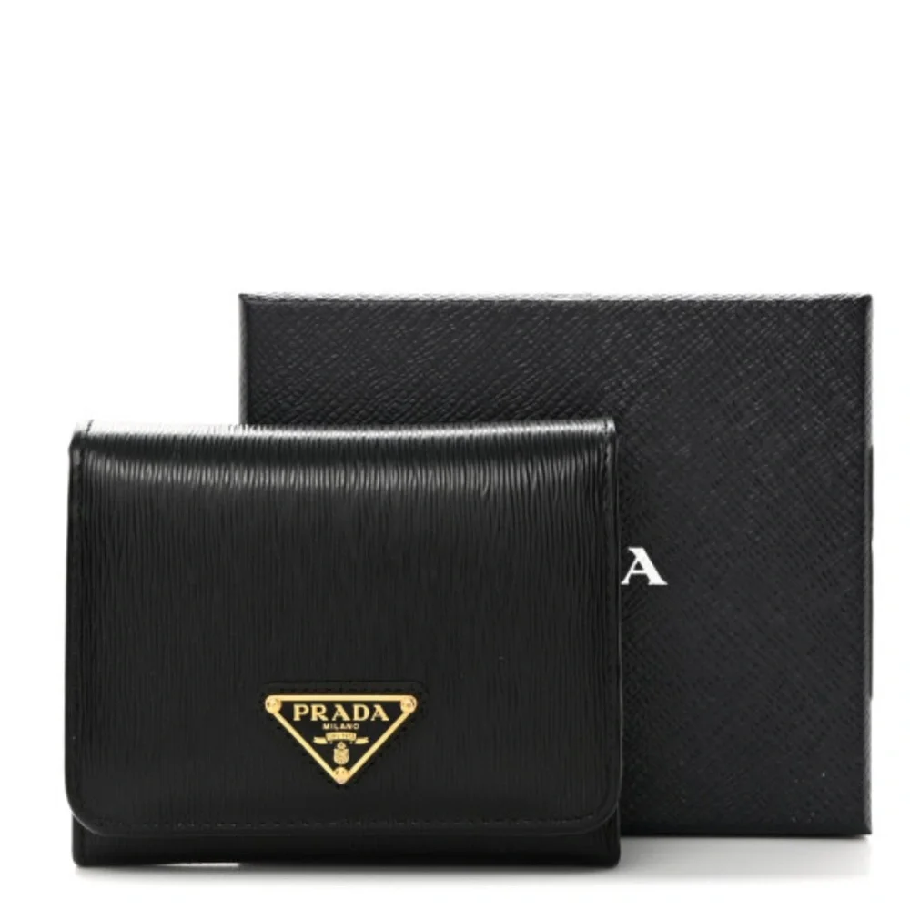 Prada classic black